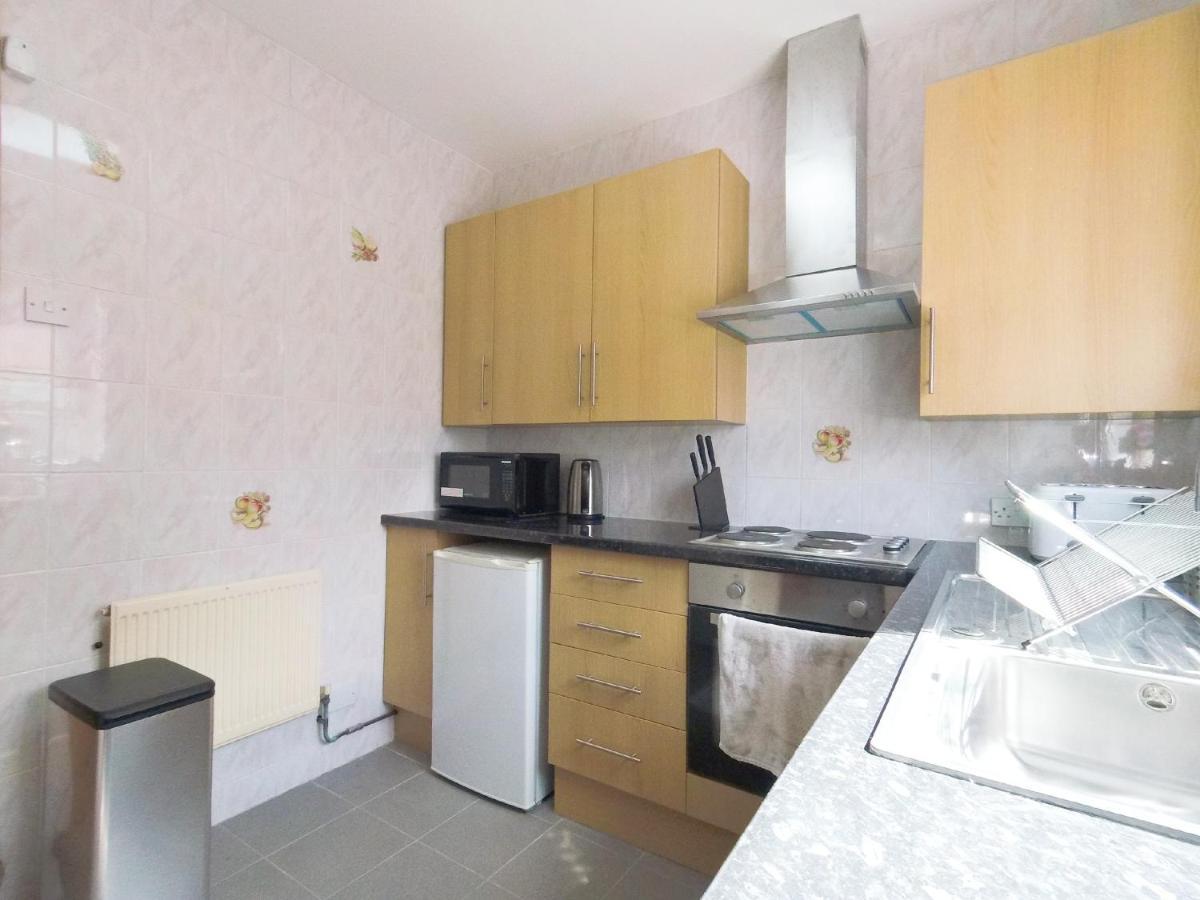 Appartement Carnation Flat A In Wembley à Londres Extérieur photo